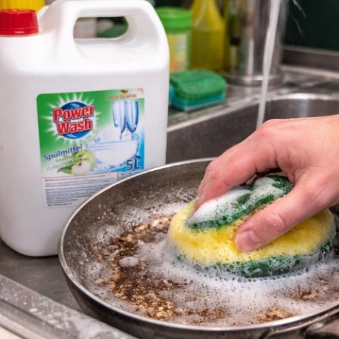 Płyn do naczyń Power Wash 5L - jabłko i mięta, wydajny koncentrat
