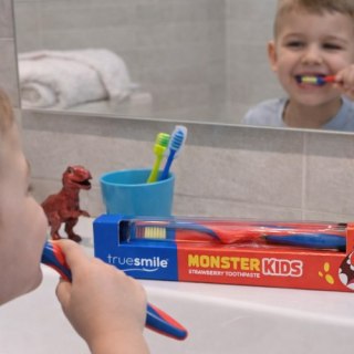 TrueSmile Monster Kids Szczoteczka + Pasta Truskawkowa 75ml
